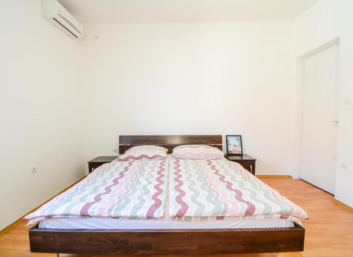 Apartment Guest House Leo ซาดาร์ ภายนอก รูปภาพ