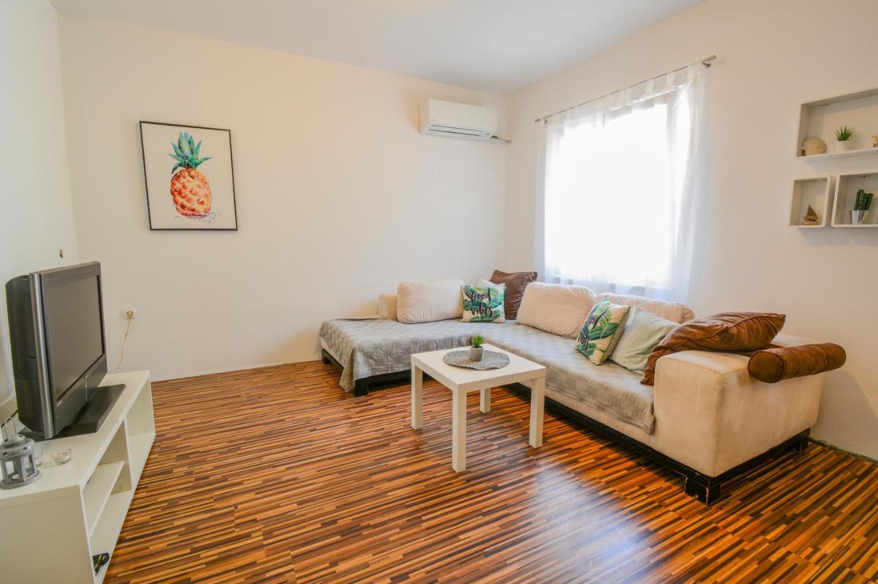 Apartment Guest House Leo ซาดาร์ ภายนอก รูปภาพ