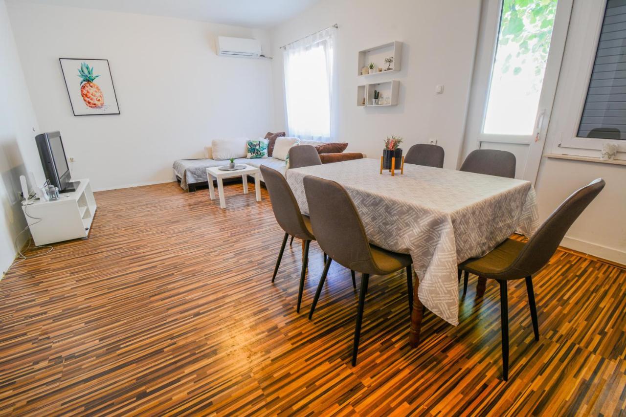 Apartment Guest House Leo ซาดาร์ ภายนอก รูปภาพ